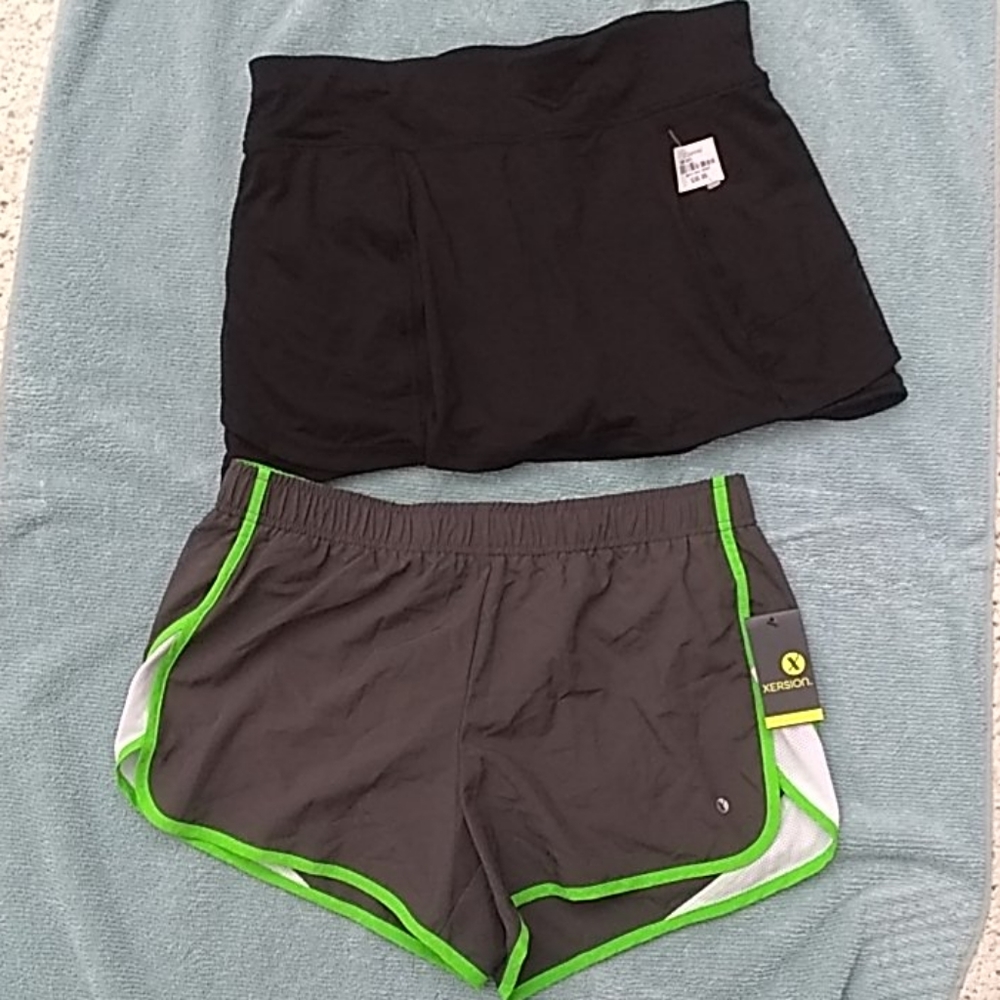 NWT lot of 2 shorts & skort Xersion size medium